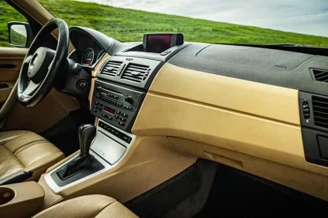 BMW X3 (2004) thumbnail 6