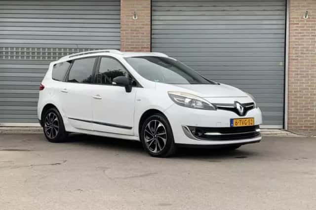 Renault Grand Scénic (2013) thumbnail 3