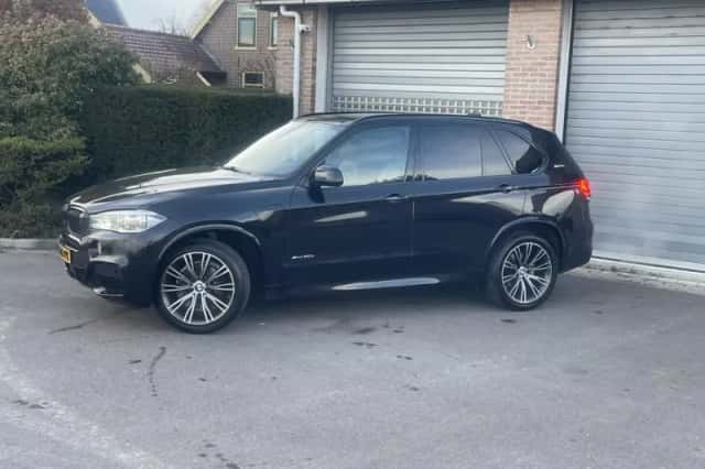 BMW X5 (2018) thumbnail 2