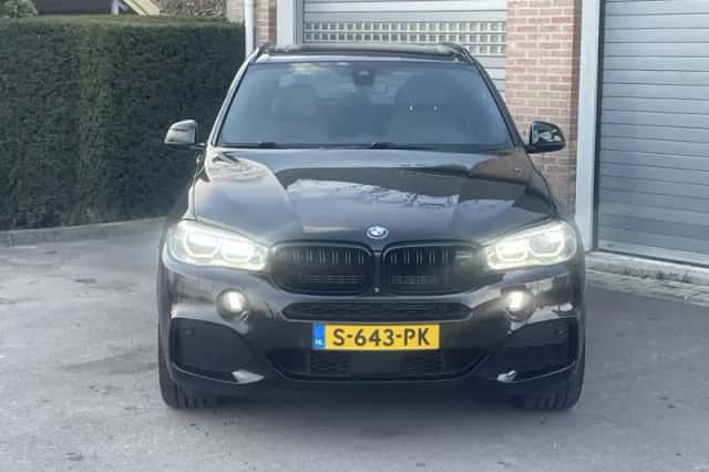 BMW X5 (2018) thumbnail 4