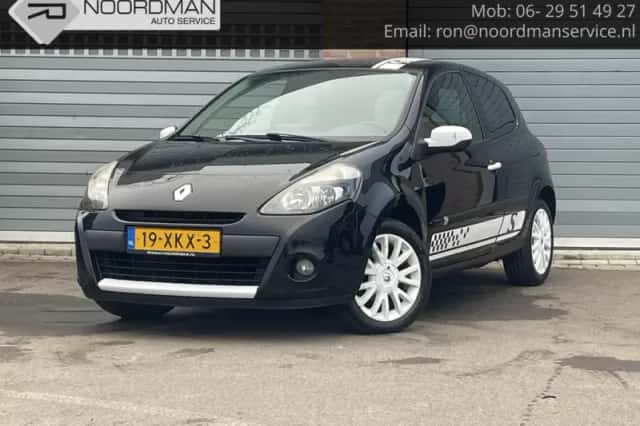 Renault Clio (2012) thumbnail 1