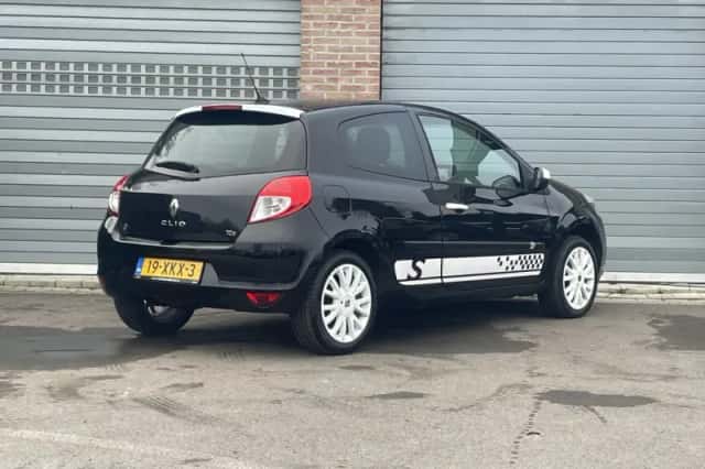 Renault Clio (2012) thumbnail 5