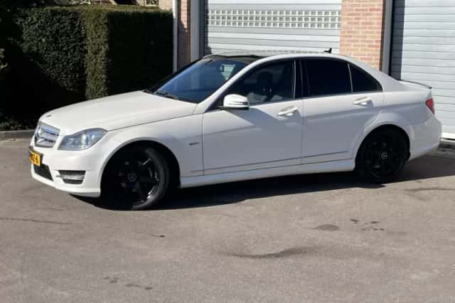Mercedes-Benz C-Klasse (2013) thumbnail 2
