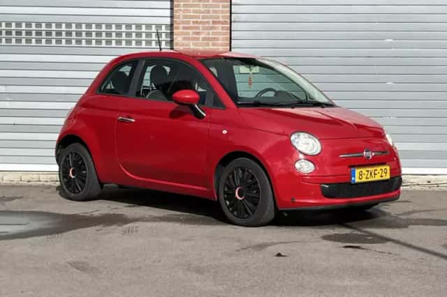 Fiat 500 (2015) thumbnail 3
