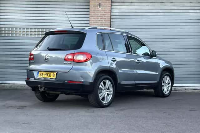 Volkswagen Tiguan (2009) thumbnail 6