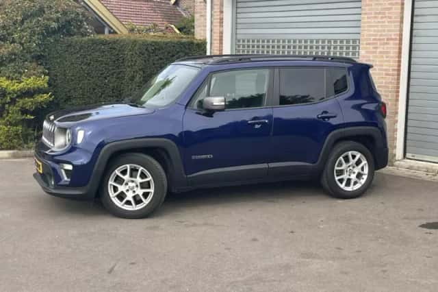 Jeep Renegade (2020) thumbnail 2