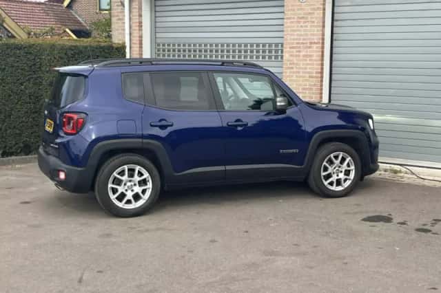 Jeep Renegade (2020) thumbnail 6