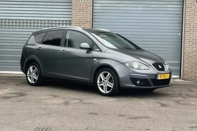 SEAT Altea XL (2012) thumbnail 3