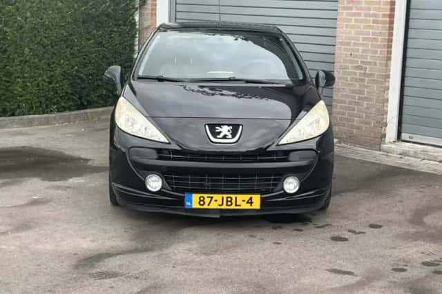 Peugeot 207 (2009) thumbnail 4