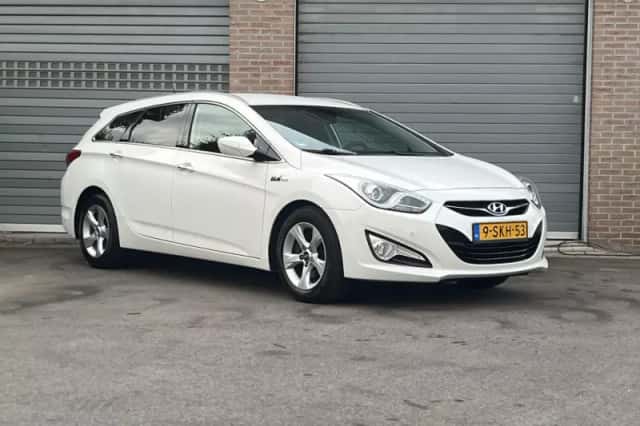 Hyundai i40 (2013) thumbnail 3