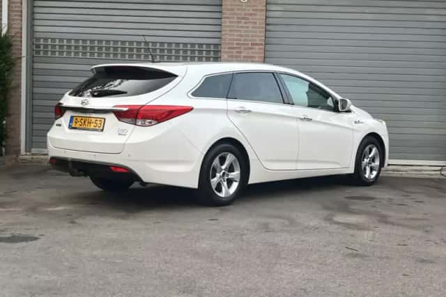 Hyundai i40 (2013) thumbnail 5