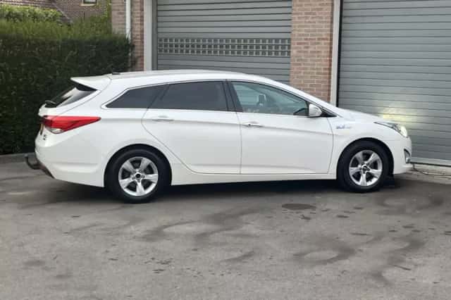Hyundai i40 (2013) thumbnail 6