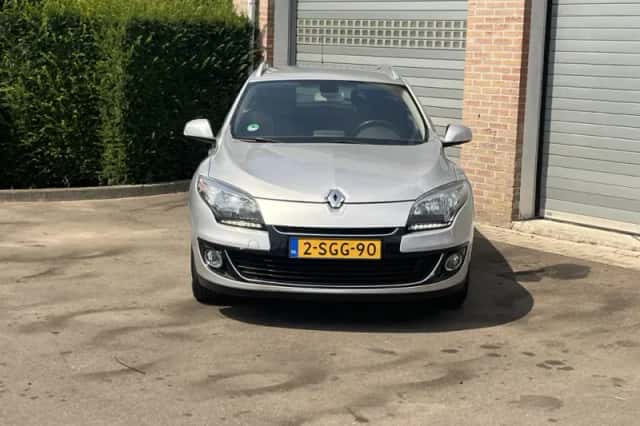Renault Mégane (2013) thumbnail 4