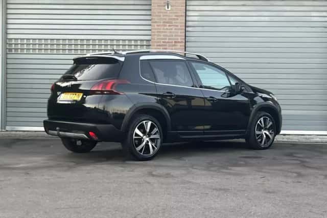 Peugeot 2008 (2017) thumbnail 5