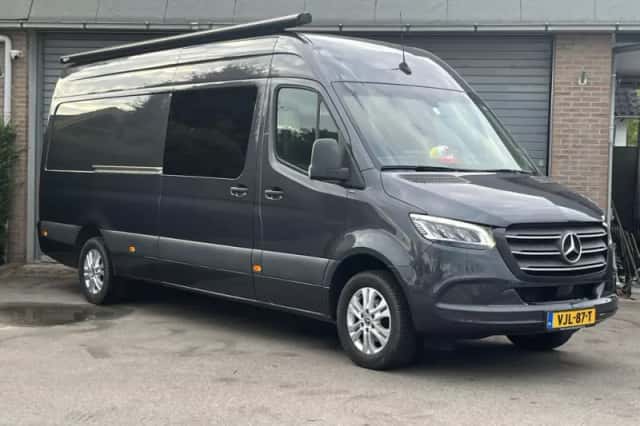 Mercedes-Benz Sprinter (2021) thumbnail 3