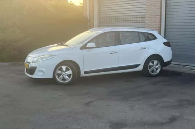 Renault Mégane (2010) thumbnail 2