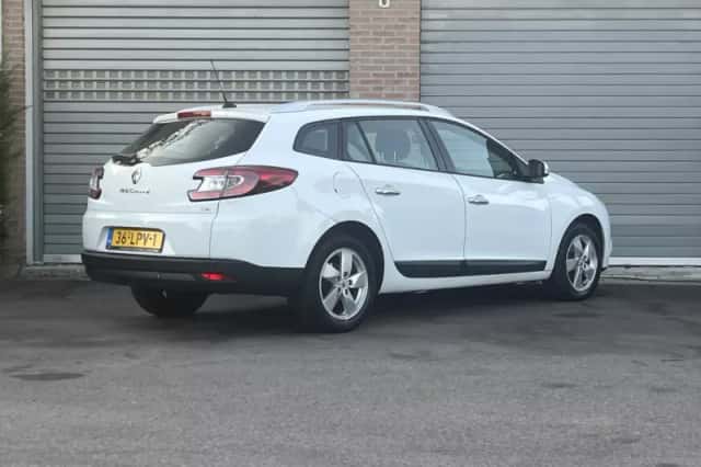 Renault Mégane (2010) thumbnail 5