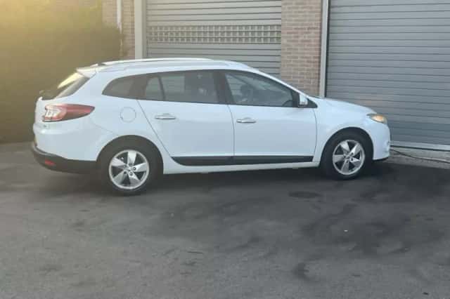 Renault Mégane (2010) thumbnail 6