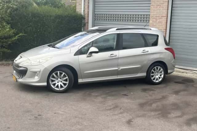 Peugeot 308 (2008) thumbnail 2