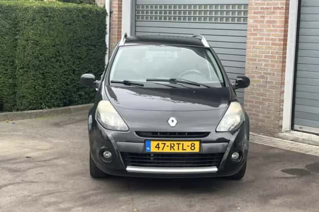Renault Clio (2011) thumbnail 4