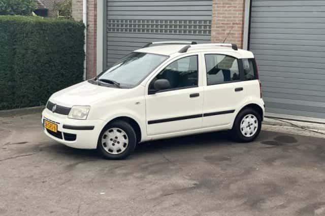 Fiat Panda (2011) thumbnail 2