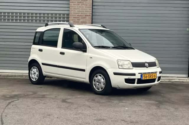 Fiat Panda (2011) thumbnail 3