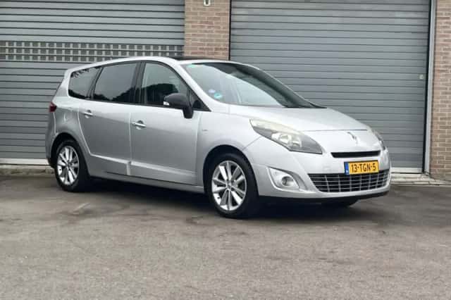 Renault Grand Scénic (2012) thumbnail 3