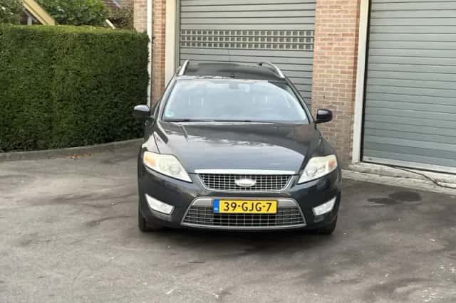 Ford Mondeo (2008) thumbnail 4