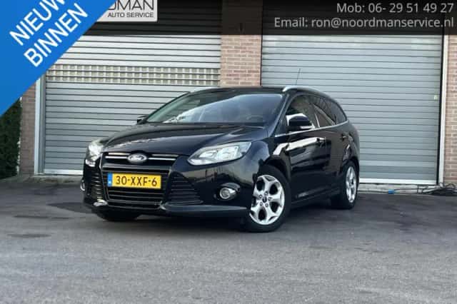 Ford Focus (2012) thumbnail 1