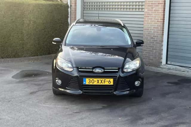 Ford Focus (2012) thumbnail 4