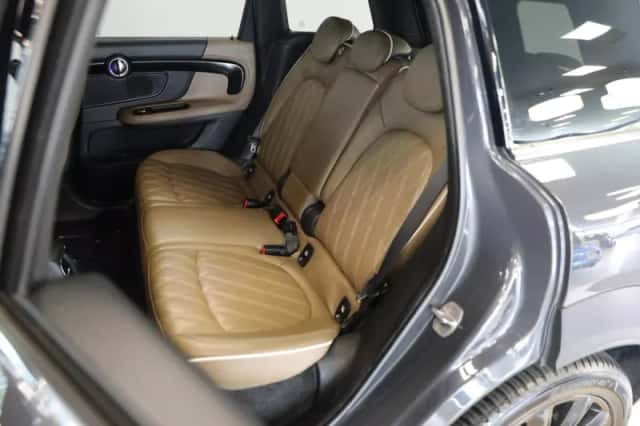MINI Countryman (2017) thumbnail 4