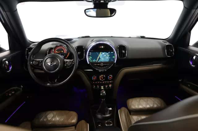 MINI Countryman (2017) thumbnail 5