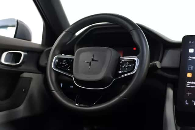 Polestar 2 (2022) thumbnail 6