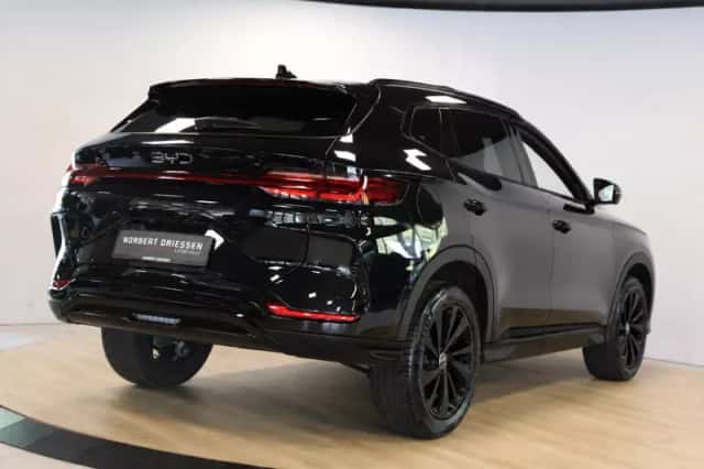 BYD Seal (2026) thumbnail 2