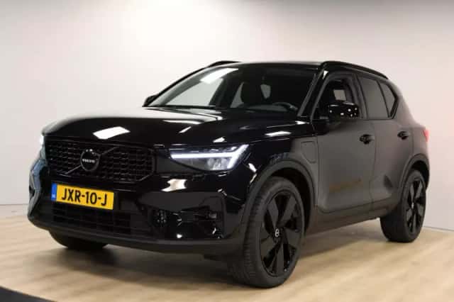 Volvo XC40 (2022) thumbnail 1