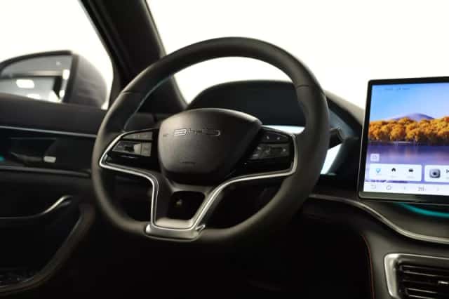 BYD Seal U (2026) thumbnail 6