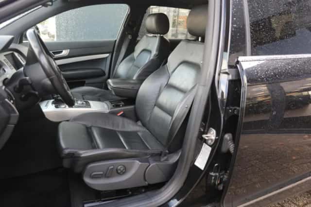 Audi A6 (2011) thumbnail 2