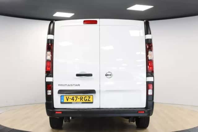 Nissan Primastar (2024) thumbnail 6