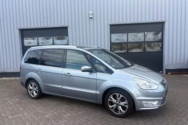 Ford Galaxy (2014) thumbnail 1