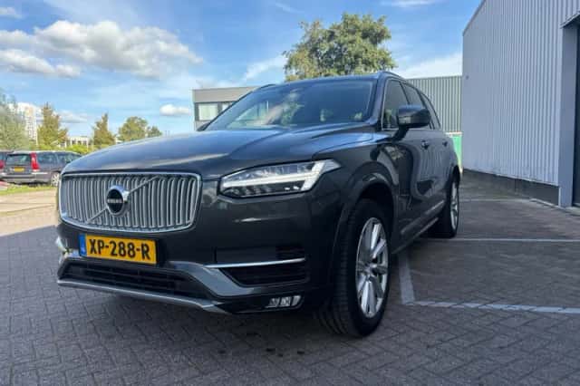 Volvo XC90 (2019) thumbnail 5
