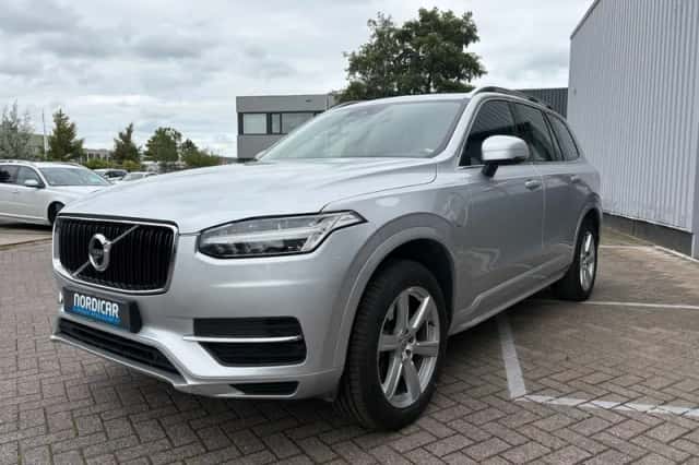 Volvo XC90 (2018) thumbnail 6