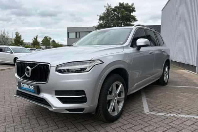 Volvo XC90 (2018) thumbnail 5