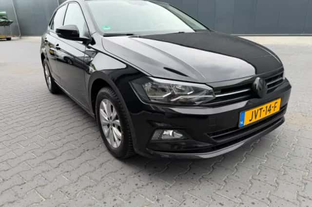Volkswagen Polo (2019) thumbnail 2