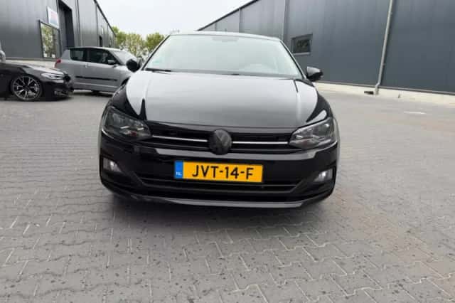 Volkswagen Polo (2019) thumbnail 5