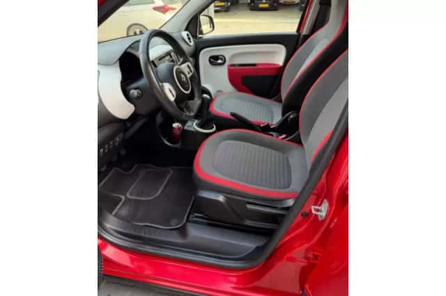 Renault Twingo (2017) thumbnail 6