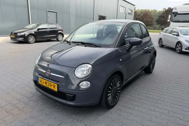 Fiat 500 (2015) thumbnail 1