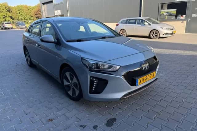 Hyundai Ioniq (2018) thumbnail 1