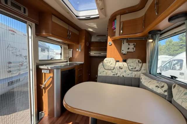 Hymer B 514 (2011) thumbnail 5