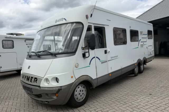 Hymer B 694 (2001) thumbnail 2