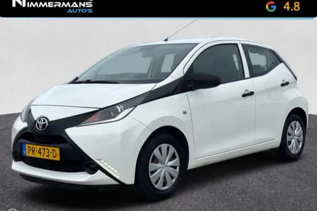 Toyota Aygo (2017) thumbnail 1